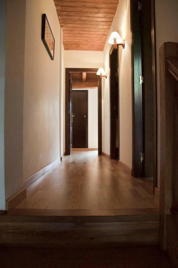 אסטרי ד'אנאו Cau D Aneu Duplex En El Centro D Esterri D Aneu מראה חיצוני תמונה