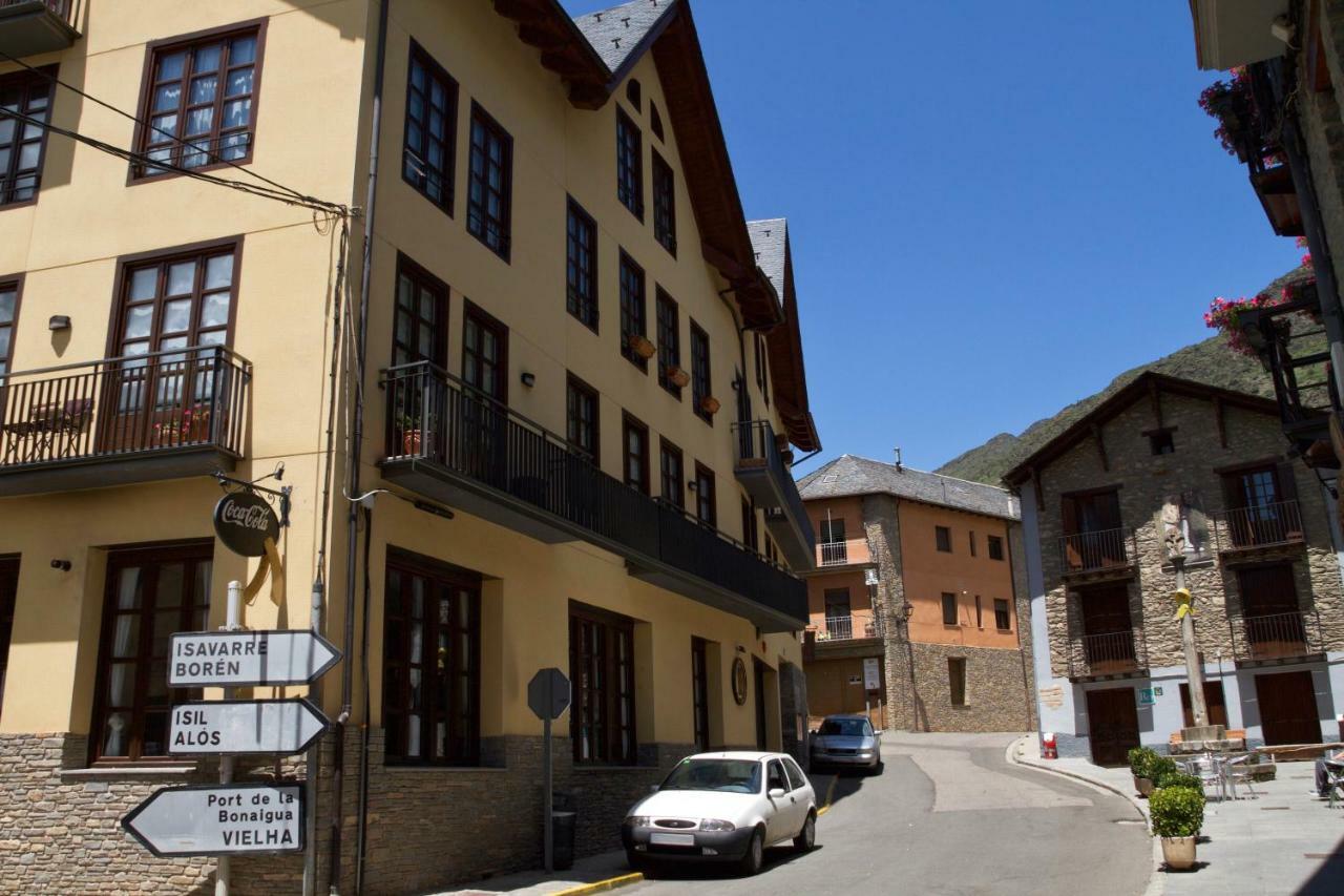 אסטרי ד'אנאו Cau D Aneu Duplex En El Centro D Esterri D Aneu מראה חיצוני תמונה